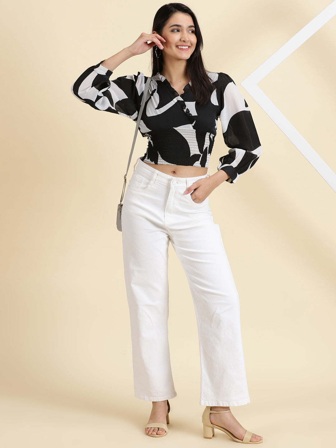 Women's Black Printed Puff Sleeves Cinched Waist Crop Top