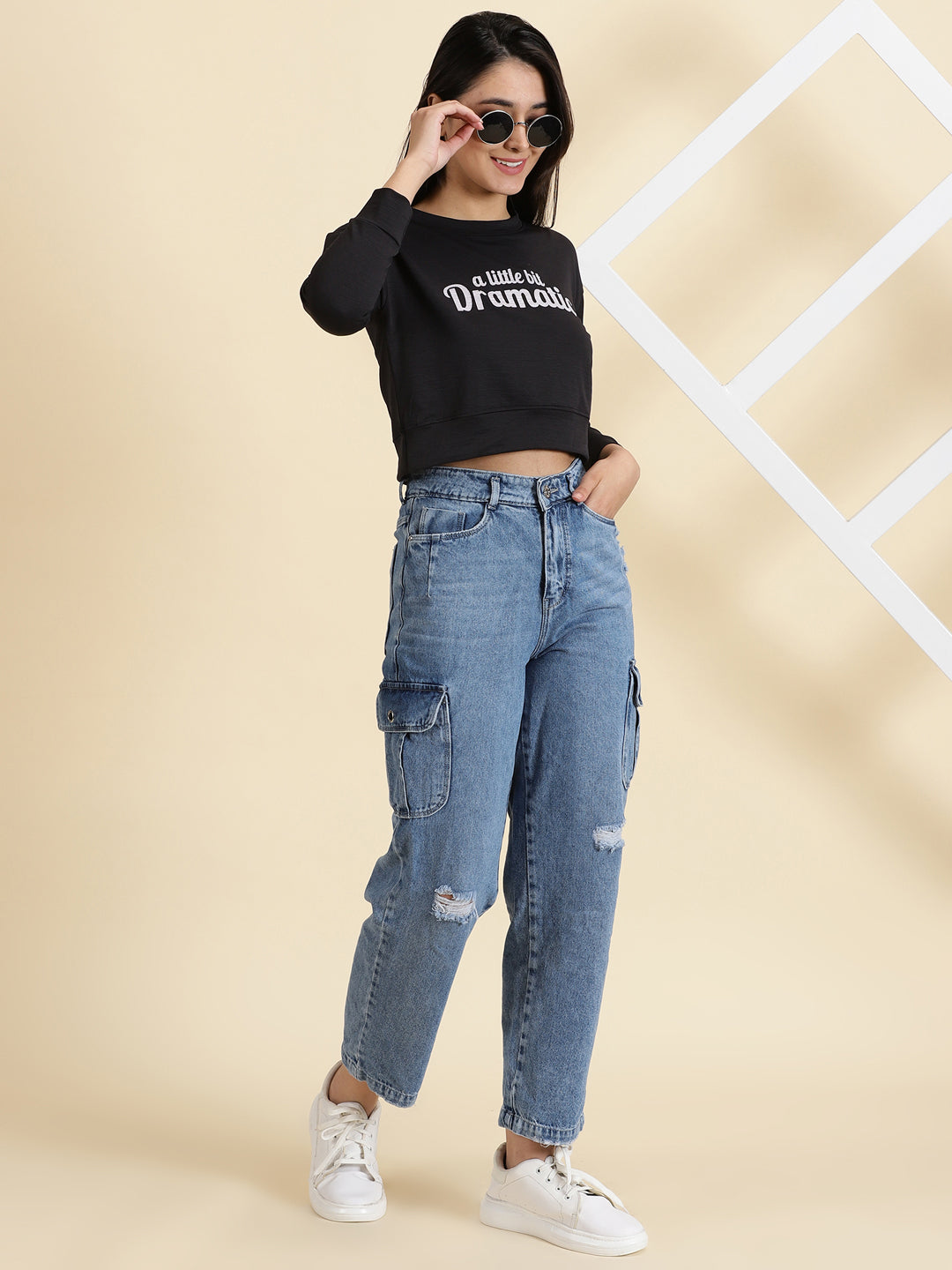 Women's Black Typography Print Crop Top