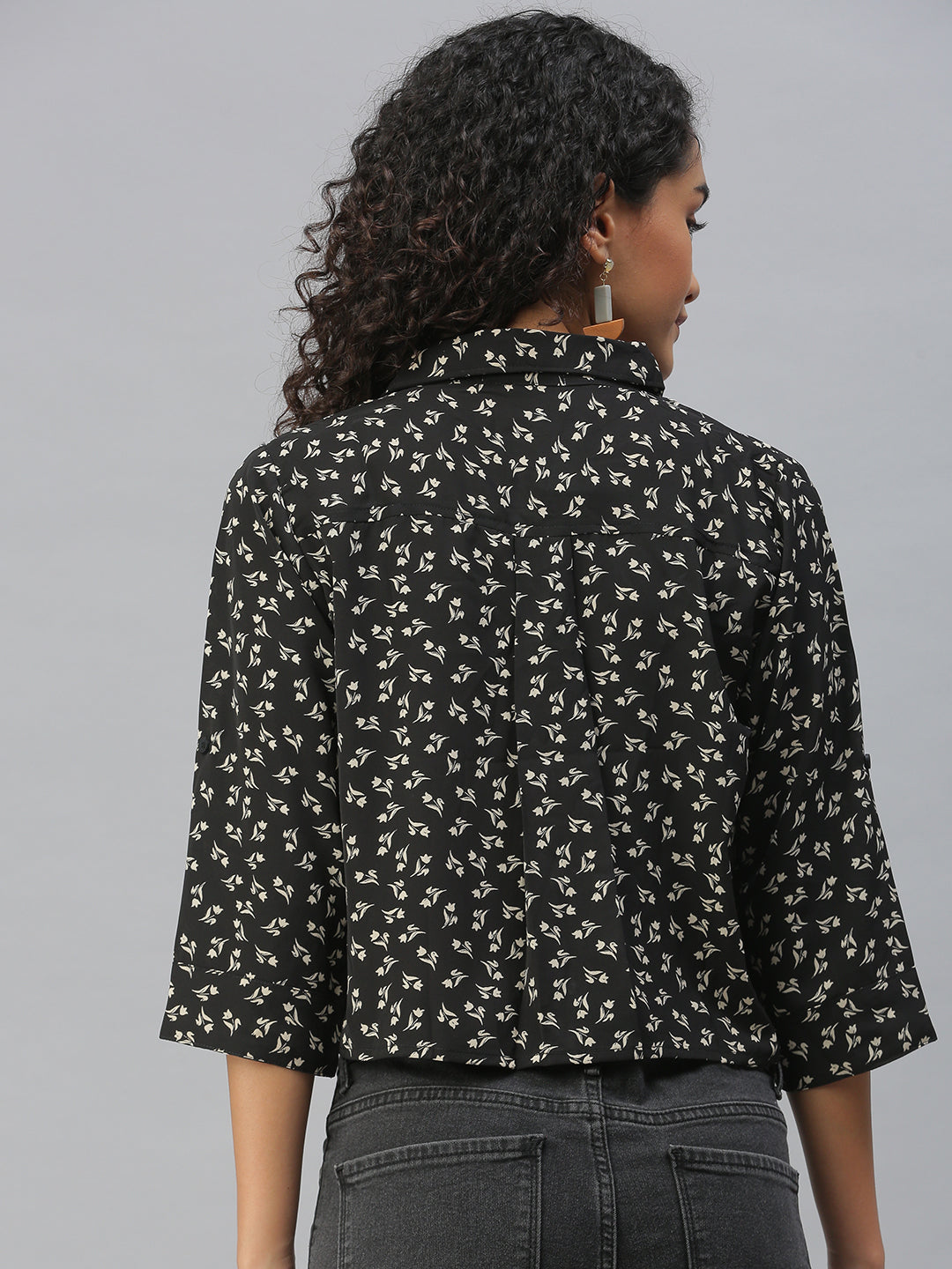 Women's Black Comfort Floral Printed Casual Shirt