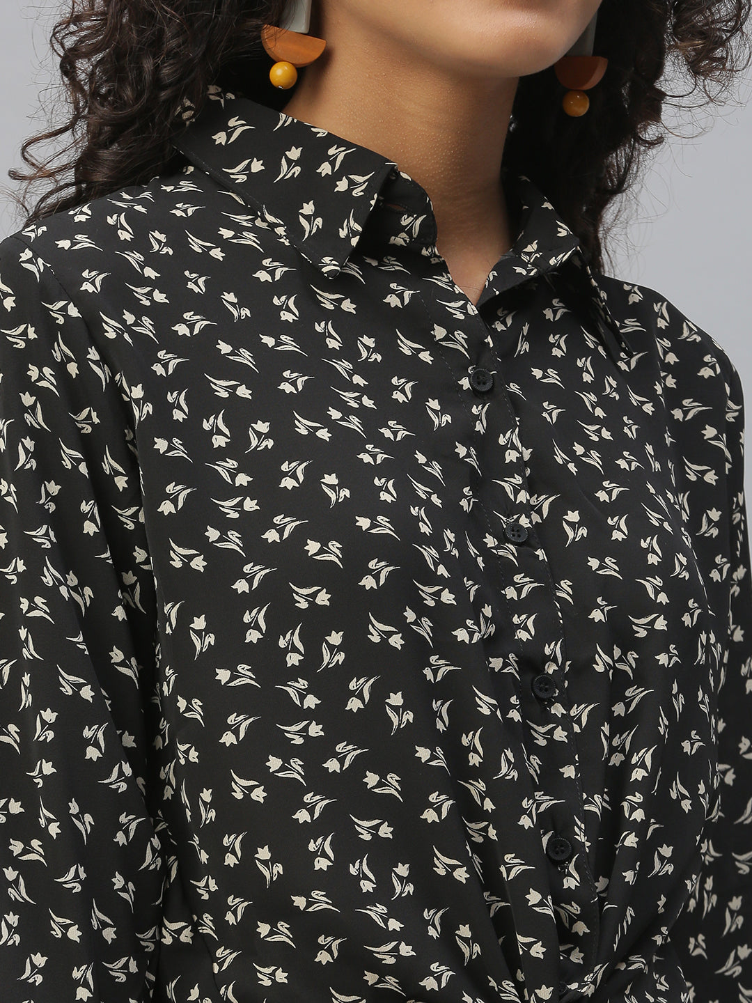 Women's Black Comfort Floral Printed Casual Shirt