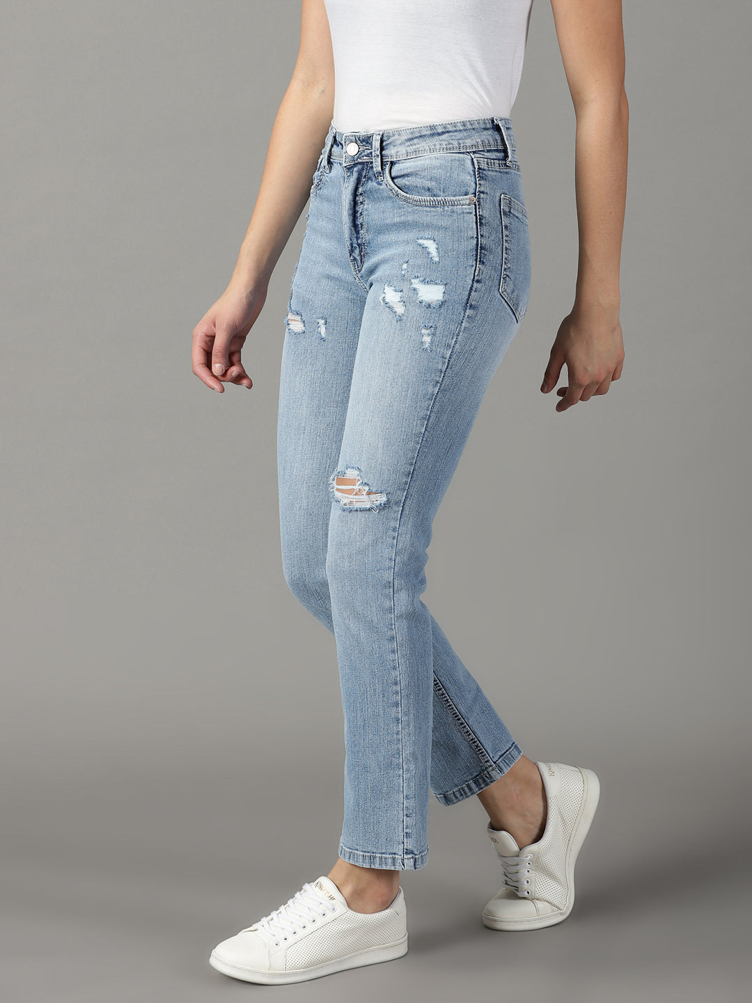 Women's Blue Mildly Distressed Light Fade Acid Wash High-Rise Stretchable Jeans