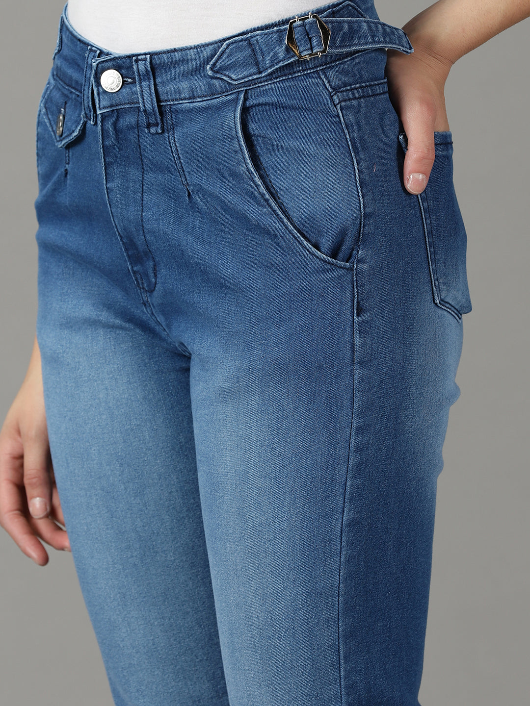 Women's Blue High-Rise Light Fade Stretchable Jeans
