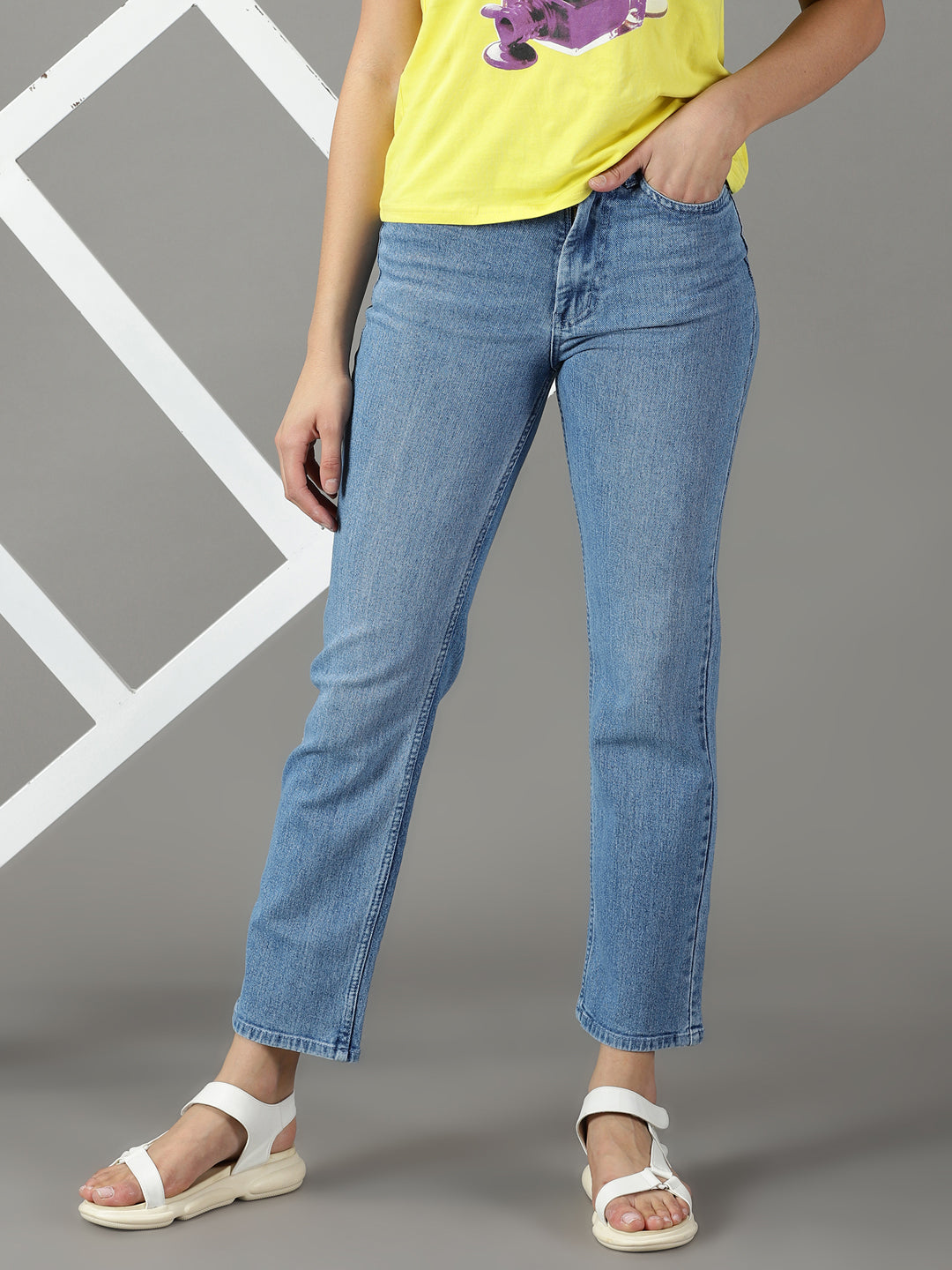 Women's Blue Straight Fit High-Rise Light Fade Acid Wash Stretchable Jeans
