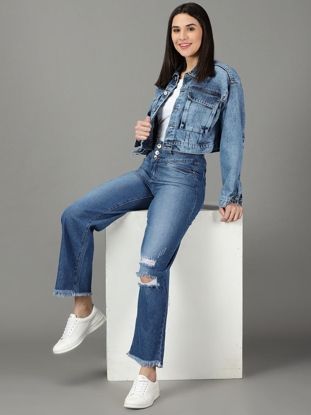 Women's Blue Cotton Straight Fit High-Rise Mildly Distressed Jeans