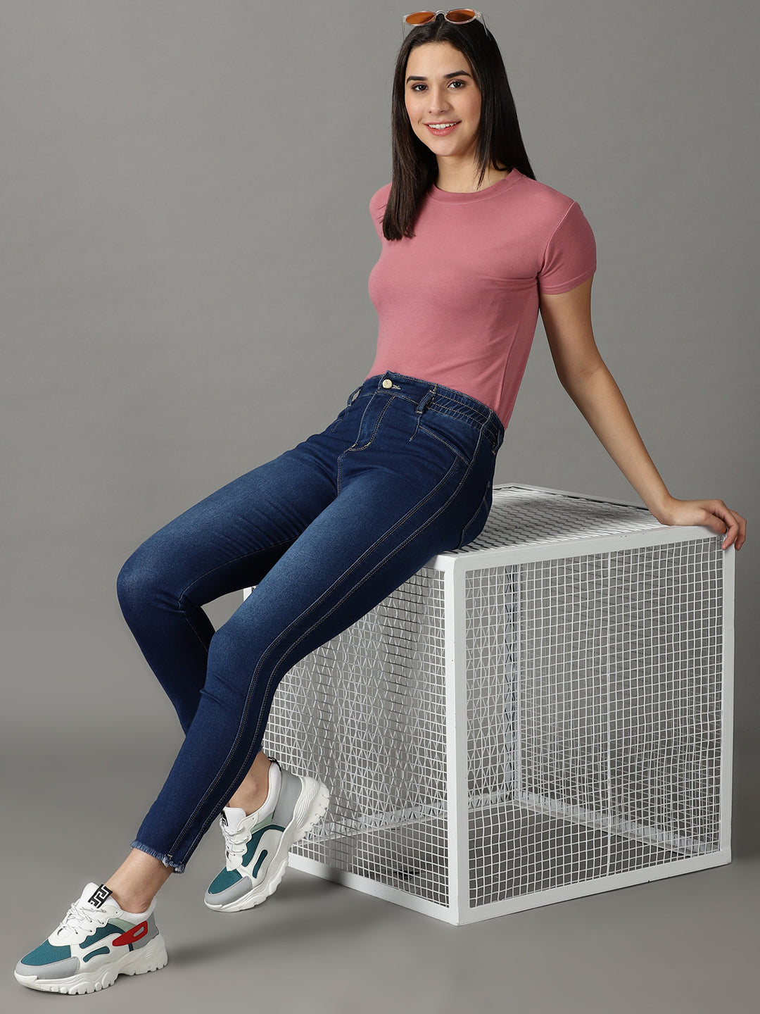 Women's Blue High-Rise Light Fade Stretchable Cotton Jeans