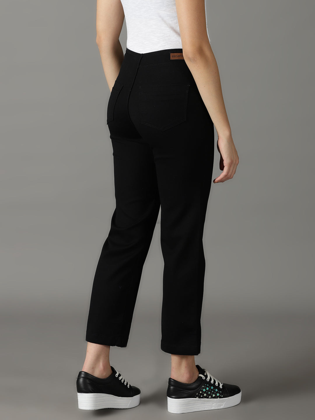 Women's Black Straight Fit Stretchable Cotton Jeans