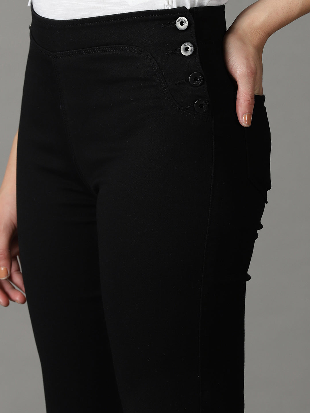 Women's Black Straight Fit Stretchable Cotton Jeans