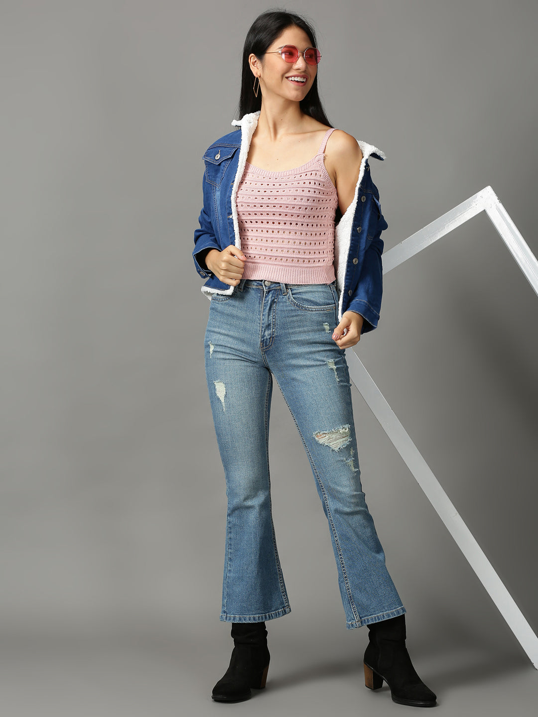 Women's Pink Lace Shoulder Straps Fitted Crop Top