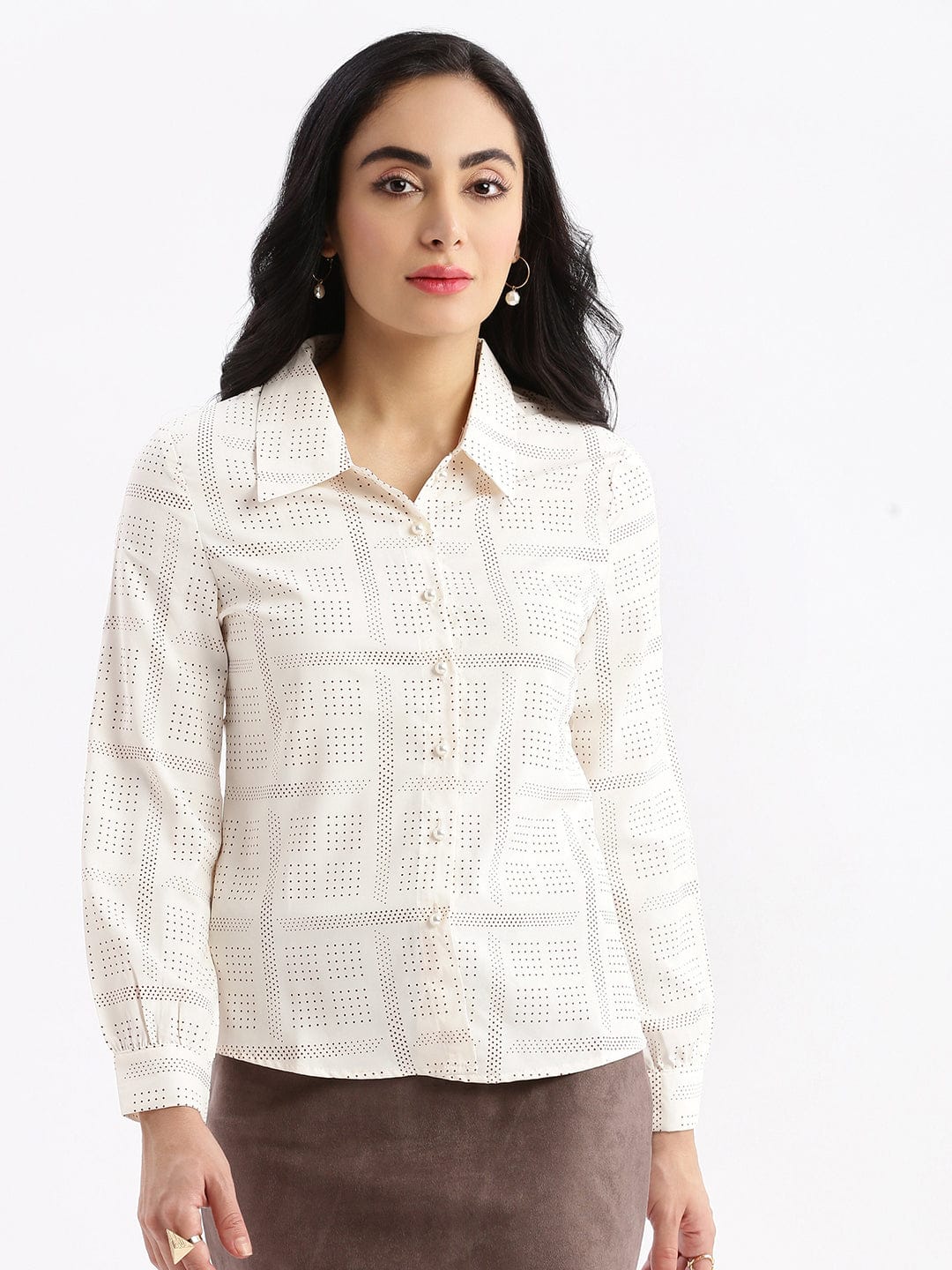 Women's Cream Standard Slim Fit Opaque Printed Casual Shirt