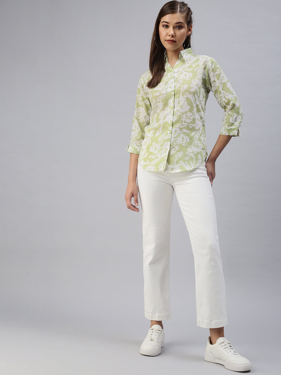 Women's Green Comfort Floral Printed Casual Shirt