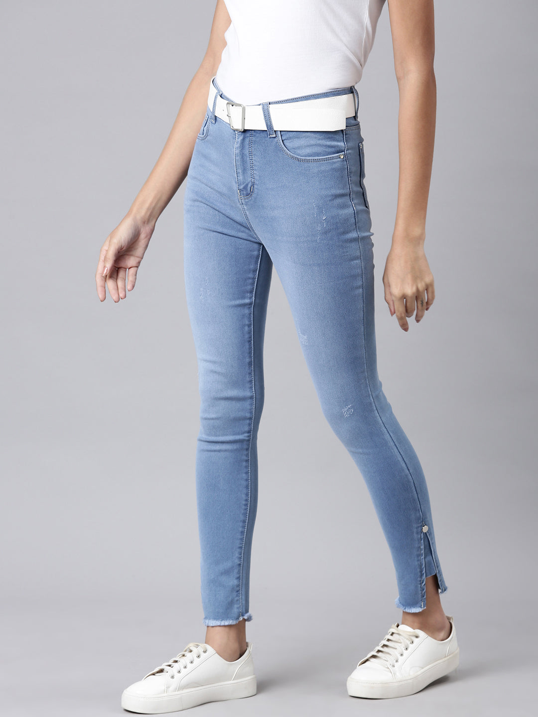 Women's Blue Skinny Fit Light Fade Acid Wash Denim Jeans